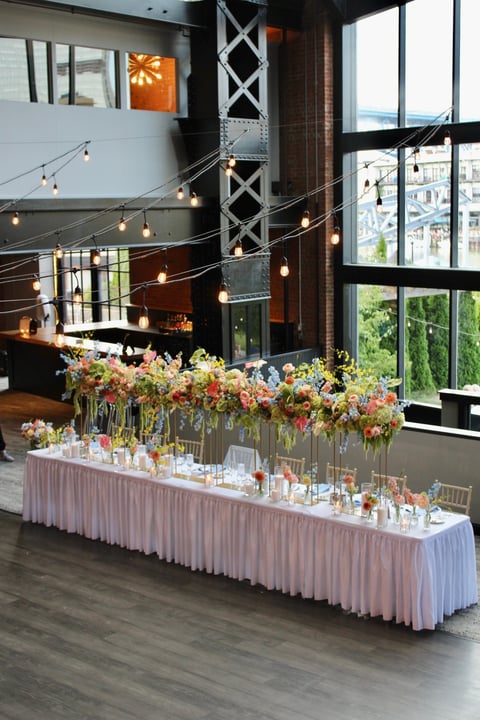luxurious, elegant and custom elevated design at head table