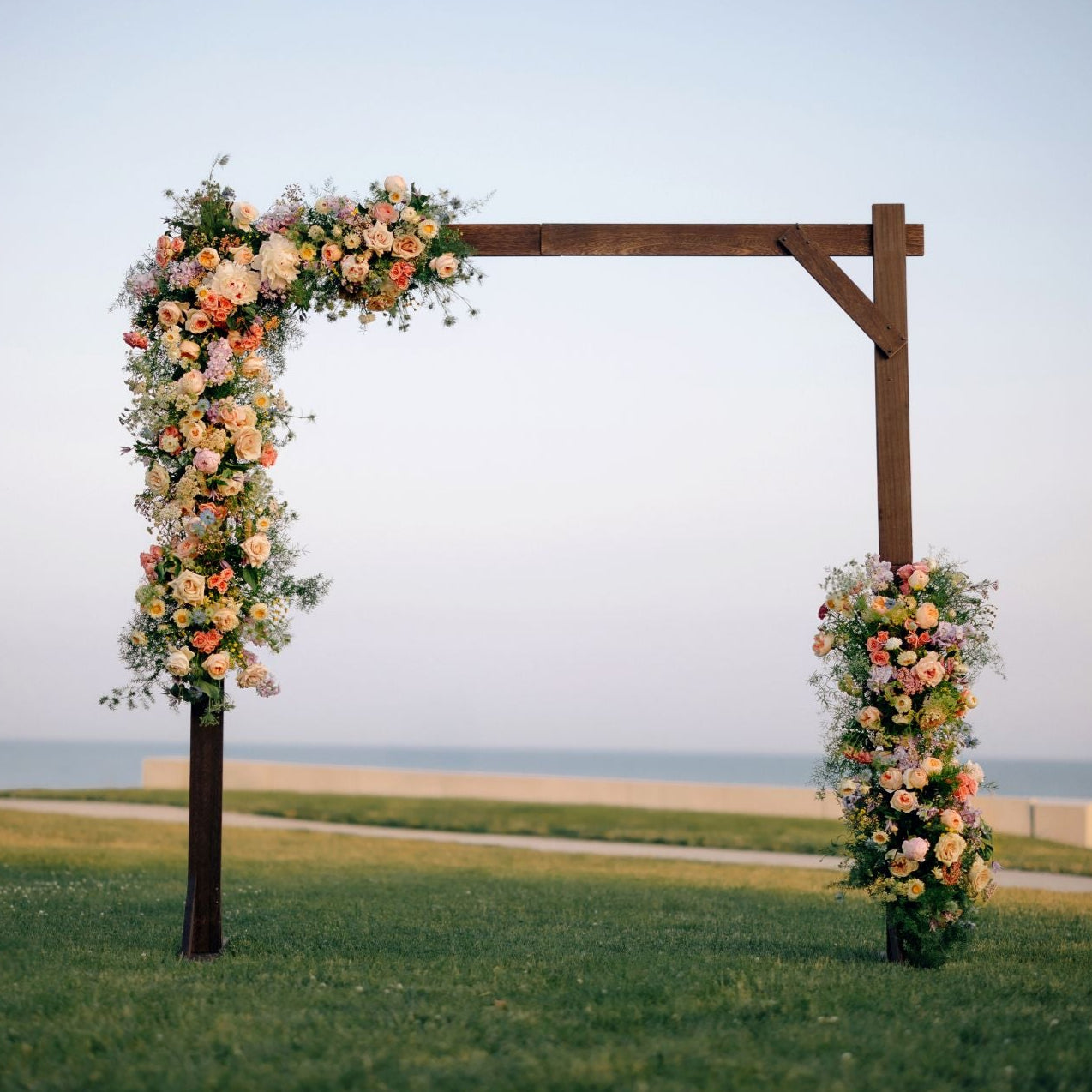 Wedding flower arch full of flowers in Ohio