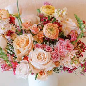 
            
                Load image into Gallery viewer, Luxe Floral Arrangement
            
        