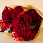 deep red hearts roses